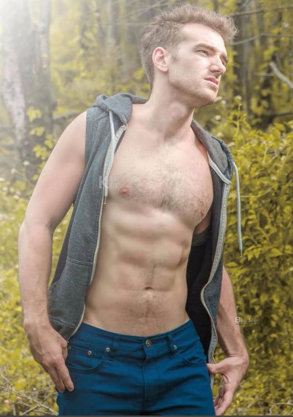 Whoseman-5-補教型男外師-Maxime